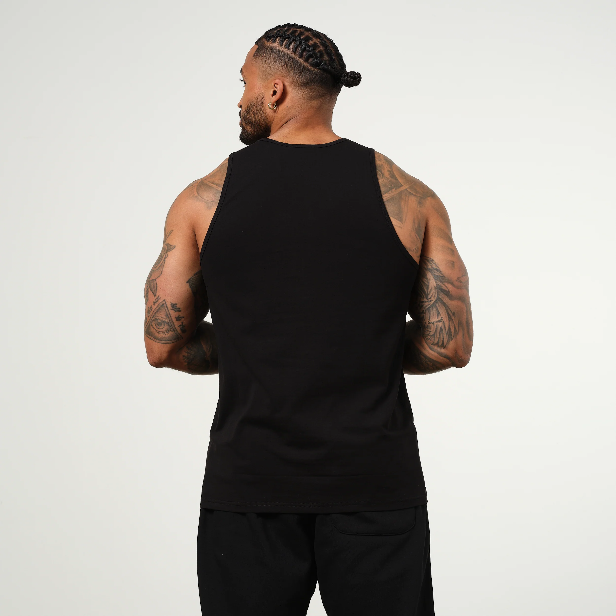 Vanquish Essential Black Regular Fit Tank Top - Image 4