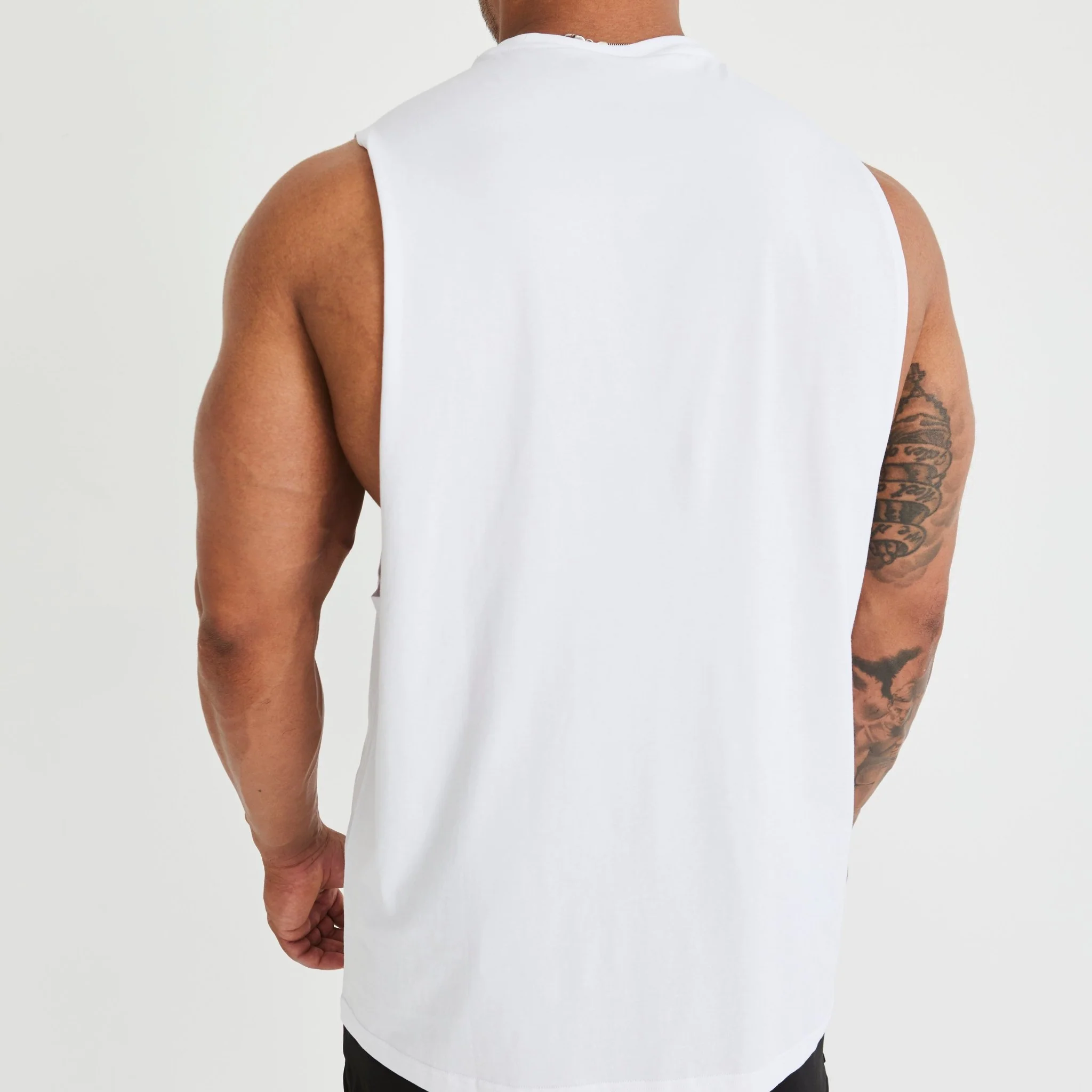 Vanquish Essential White Oversized Sleeveless T Shirt - Image 8