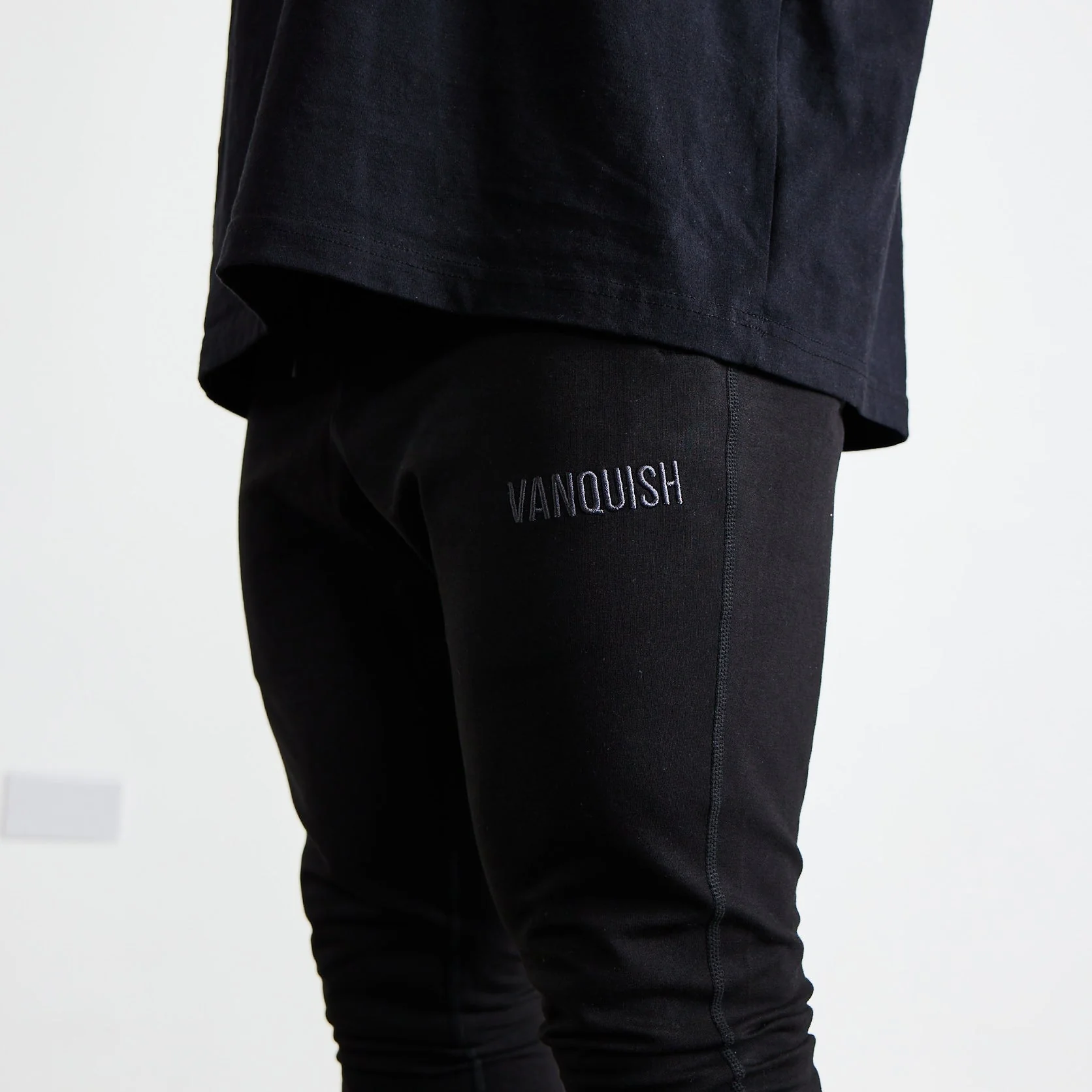 Vanquish Eclipse V2 Black Tapered Sweatpants - Image 4