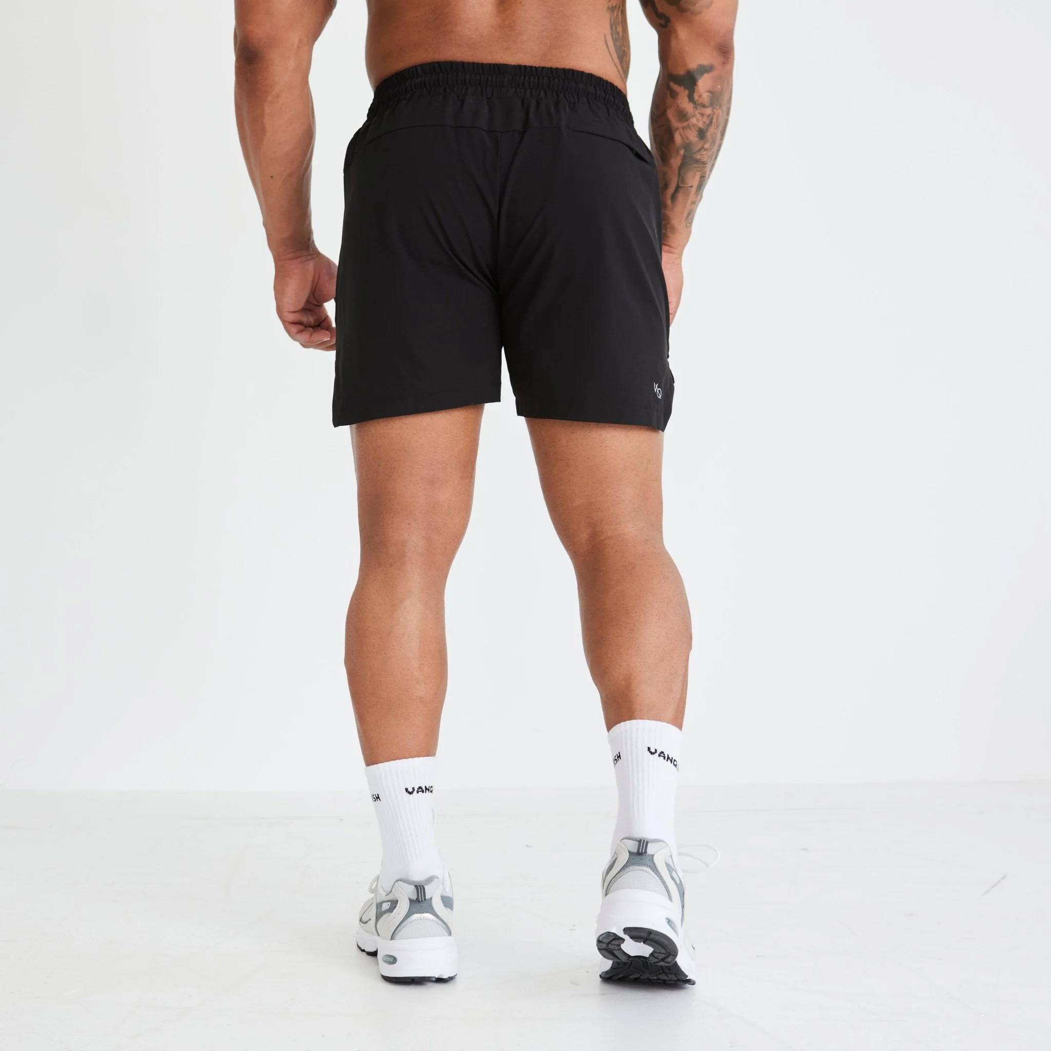 Vanquish Essential Black Performance 4" Shorts - Image 5